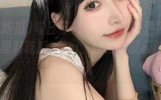 每日黑料更新!请关注网址www.黑料吃瓜.com,轻松获取最新吃瓜资讯。