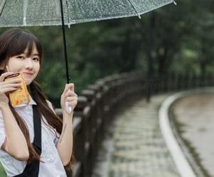 黑料网今日黑料新鲜更新：不可错过的视频精彩瞬间